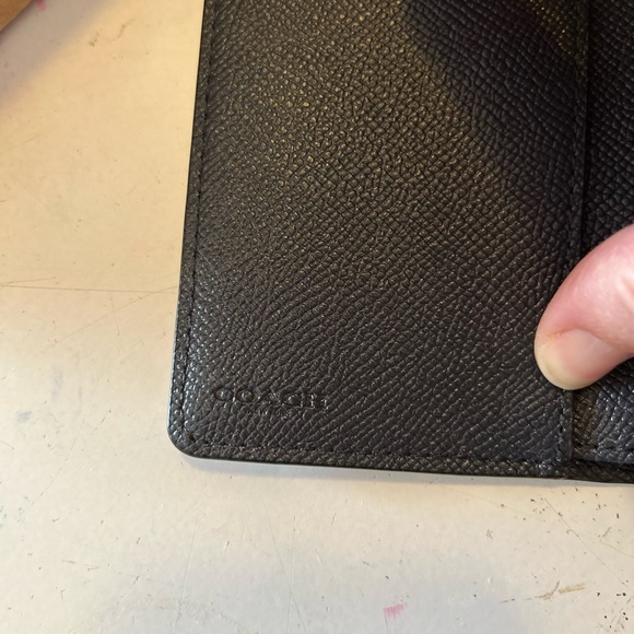 Coach Midnight Blue Leather Corner Zip Coin Case Wallet - Picture 8 of 10